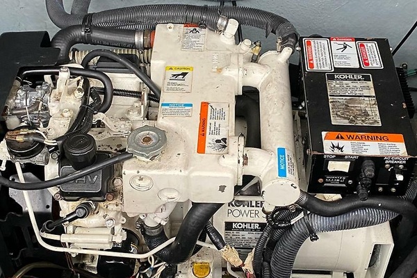 32ft Sea Ray Yacht For Sale