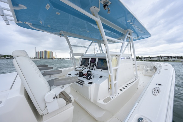 AMBITIOUS 42ft Invincible Yacht For Sale
