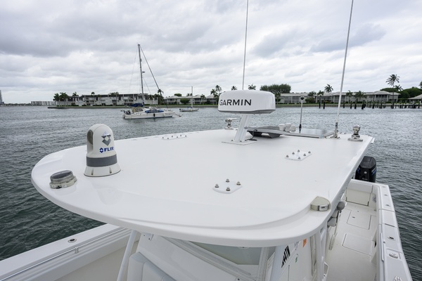 AMBITIOUS 42ft Invincible Yacht For Sale