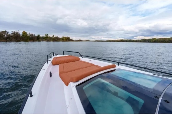 2022 Axopar 37 XC CROSS CABIN 37ft Axopar Yacht For Sale