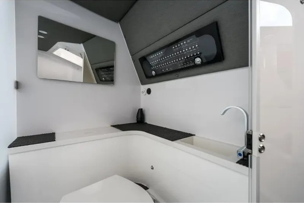 2022 Axopar 37 XC CROSS CABIN 37ft Axopar Yacht For Sale