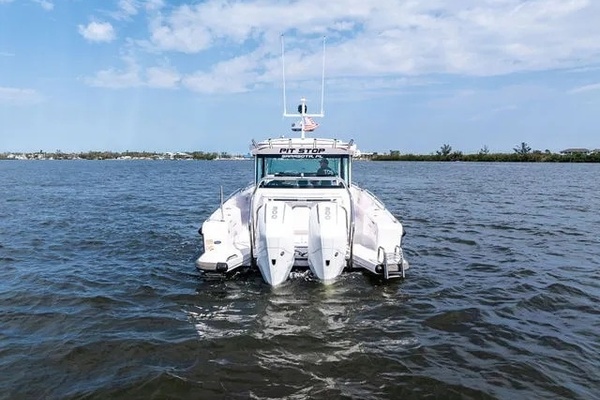 2022 Axopar 37 XC CROSS CABIN 37ft Axopar Yacht For Sale