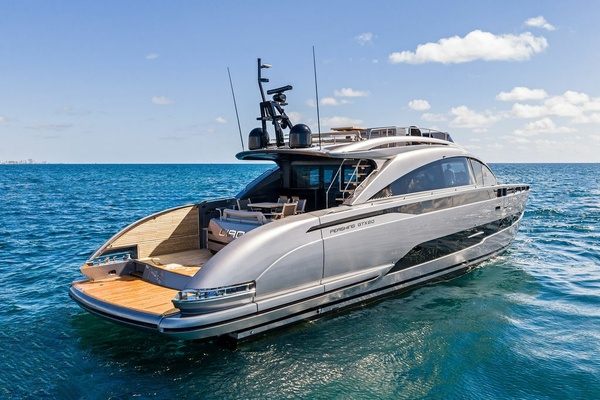 CIAO 80ft Pershing Yacht For Sale