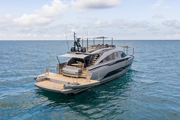 2025 Pershing 80