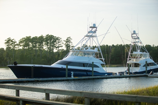 REEL DEVELOPMENT 84ft Jarrett Bay Yacht For Sale