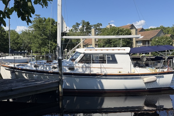 Sea Amor 40ft Cabo Rico Yacht For Sale