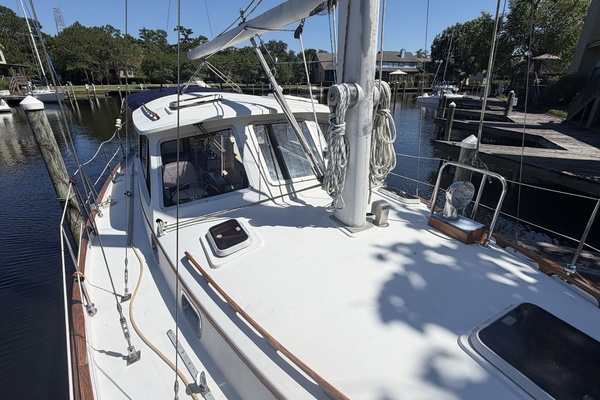 Sea Amor 40ft Cabo Rico Yacht For Sale