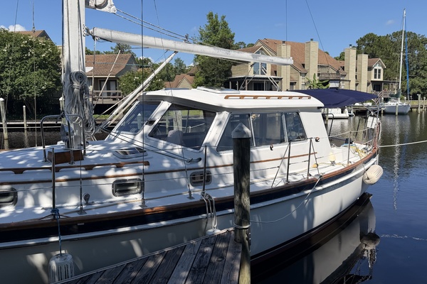 Sea Amor 40ft Cabo Rico Yacht For Sale