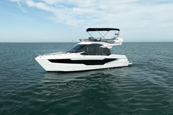Why Knot 40ft Galeon Yacht For Sale