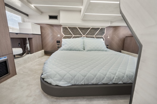 2023 Galeon 40
