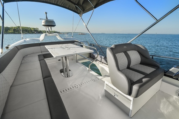 2023 Galeon 40