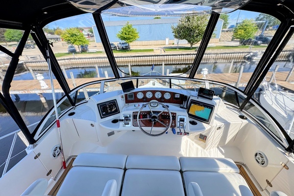 2002 Silverton 39