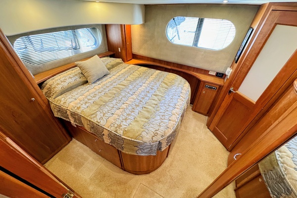 KEYAH IV 39ft Silverton Yacht For Sale