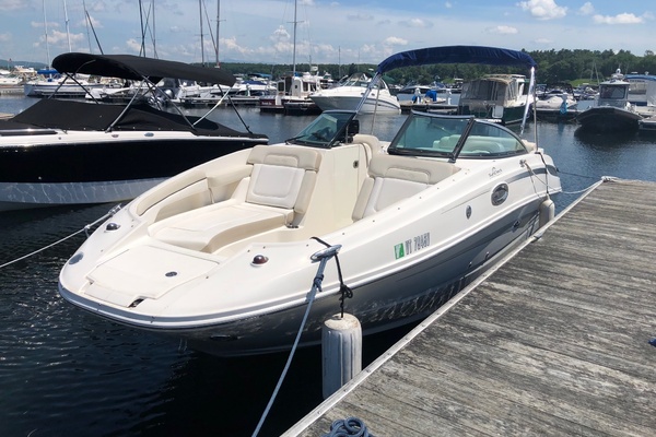 27ft Sea Ray Yacht For Sale