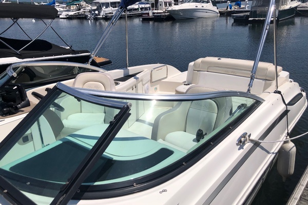 27ft Sea Ray Yacht For Sale