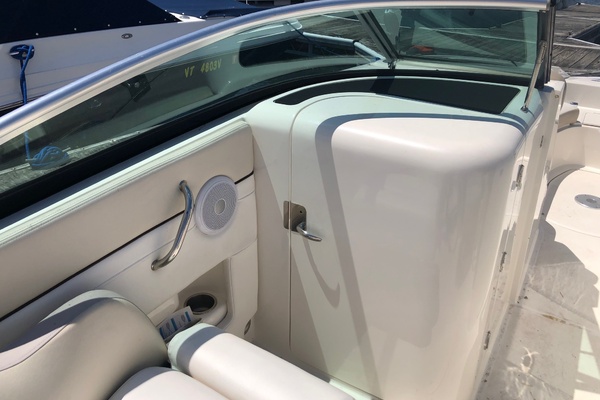27ft Sea Ray Yacht For Sale