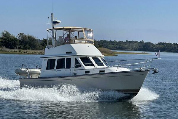 Lady Susan 36ft Sabre Yacht For Sale