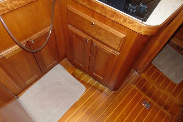 Lady Susan 36ft Sabre Yacht For Sale