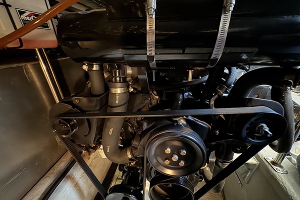 THE YOOPER 40ft Carver Yacht For Sale