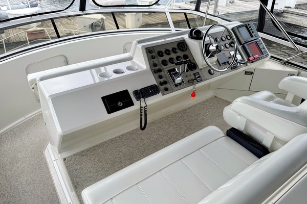 THE YOOPER 40ft Carver Yacht For Sale