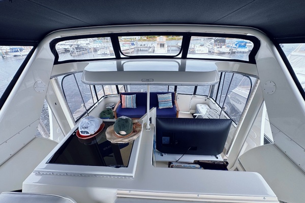 THE YOOPER 40ft Carver Yacht For Sale