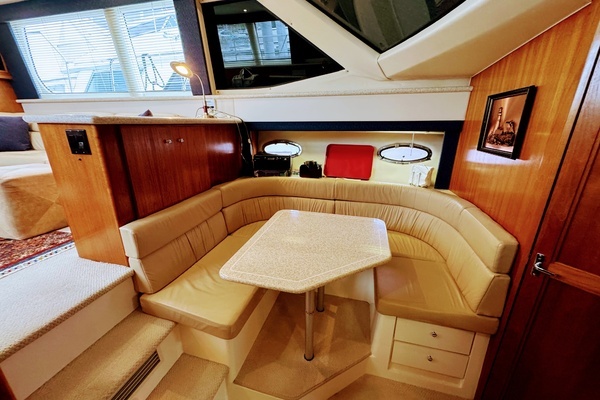 1999 Carver 40