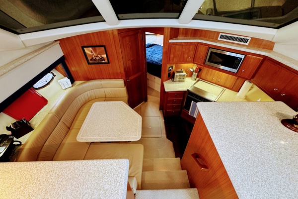 THE YOOPER 40ft Carver Yacht For Sale