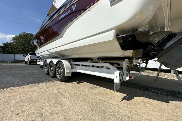 HOW DEE 40ft Formula Yacht For Sale