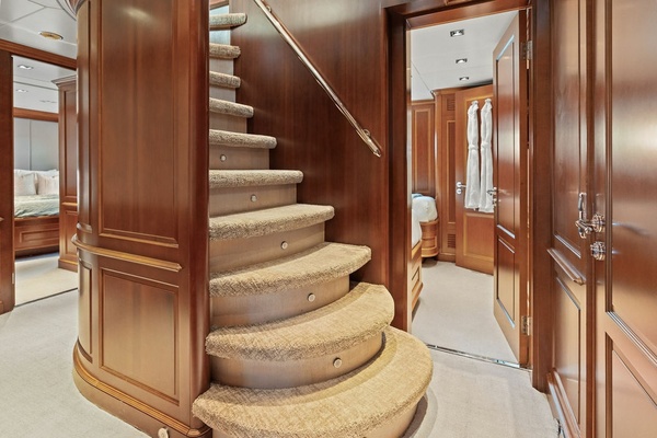 ARTHUR S WAY 121ft Benetti Yacht For Sale