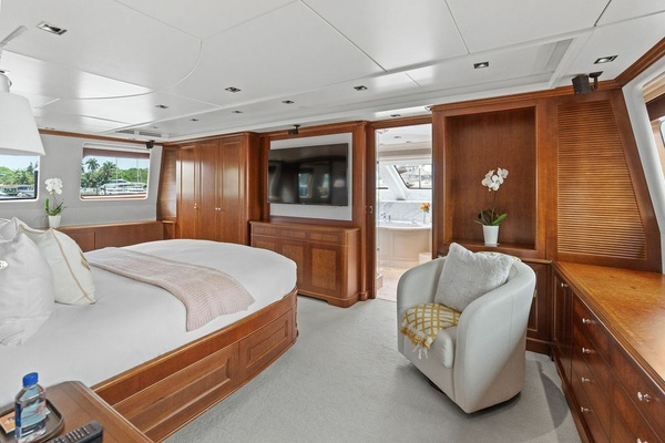 ARTHUR S WAY 121ft Benetti Yacht For Sale