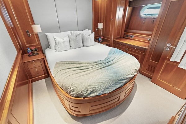 ARTHUR S WAY 121ft Benetti Yacht For Sale