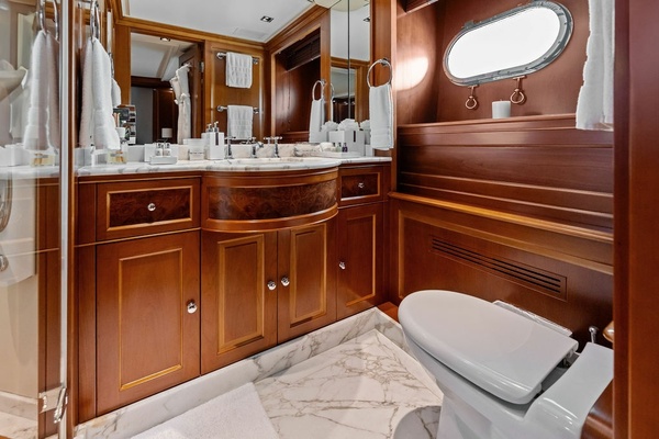 ARTHUR S WAY 121ft Benetti Yacht For Sale