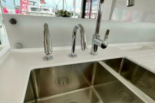 Bali 4.2 Galley Sink