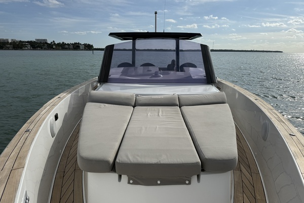 2019 Fjord 40