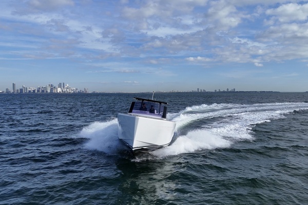2019 Fjord 40