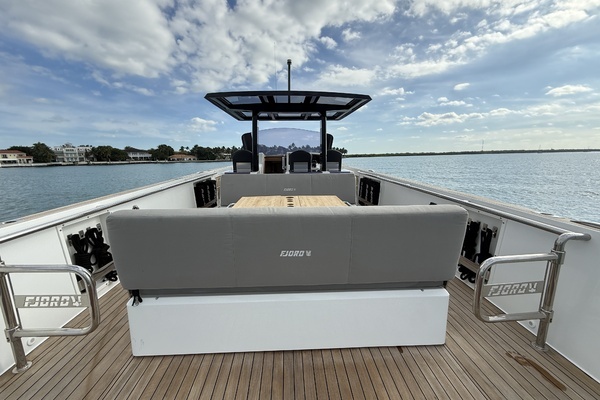 2019 Fjord 40
