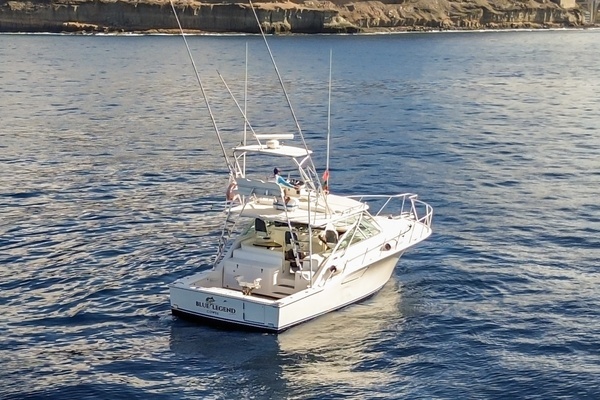 Photo of the 2005 Cabo 40 Hardtop Express "Jurate"