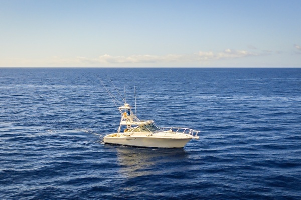 Cabo 40 Hardtop Express Yacht For Sale