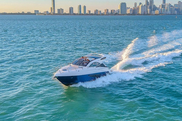 Dream Big 38ft Schaefer Yacht For Sale