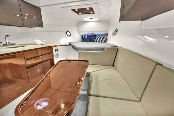 Dream Big 38ft Schaefer Yacht For Sale