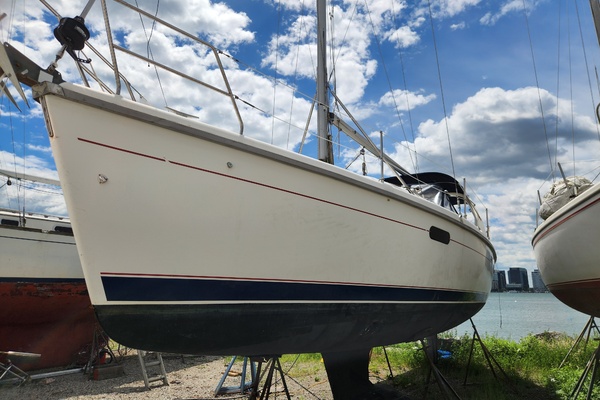 34ft Hunter Yacht For Sale