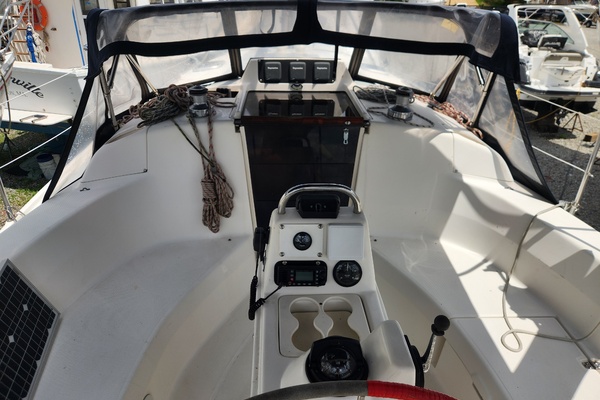 34ft Hunter Yacht For Sale