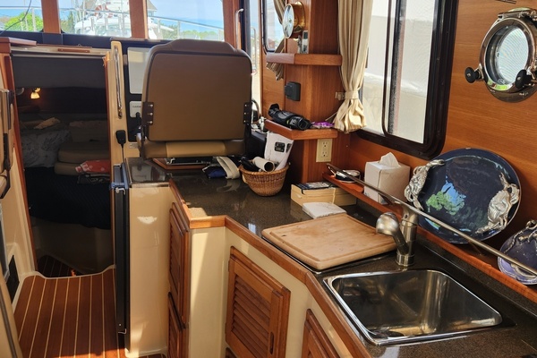 31ft Ranger Tugs Yacht For Sale