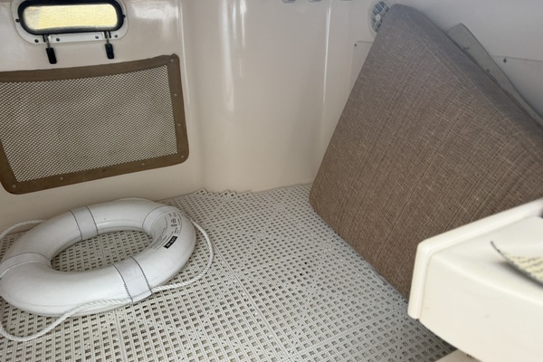 30ft Grady White Yacht For Sale