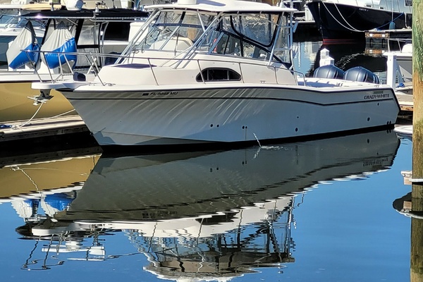 30ft Grady White Yacht For Sale