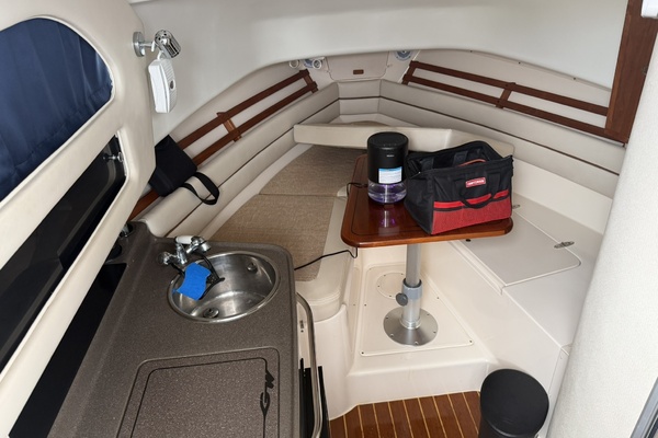 30ft Grady White Yacht For Sale