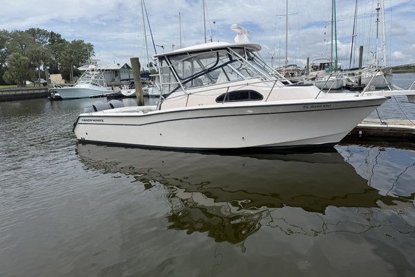 30ft Grady White Yacht For Sale