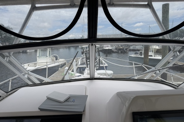 30ft Grady White Yacht For Sale
