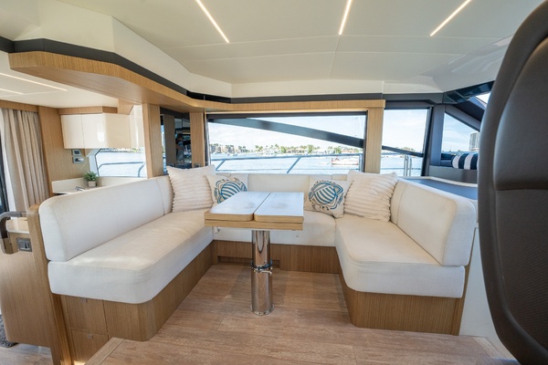 Holy Moly 50ft Absolute Yacht For Sale