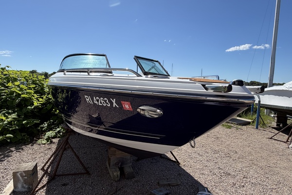 20ft Monterey Yacht For Sale
